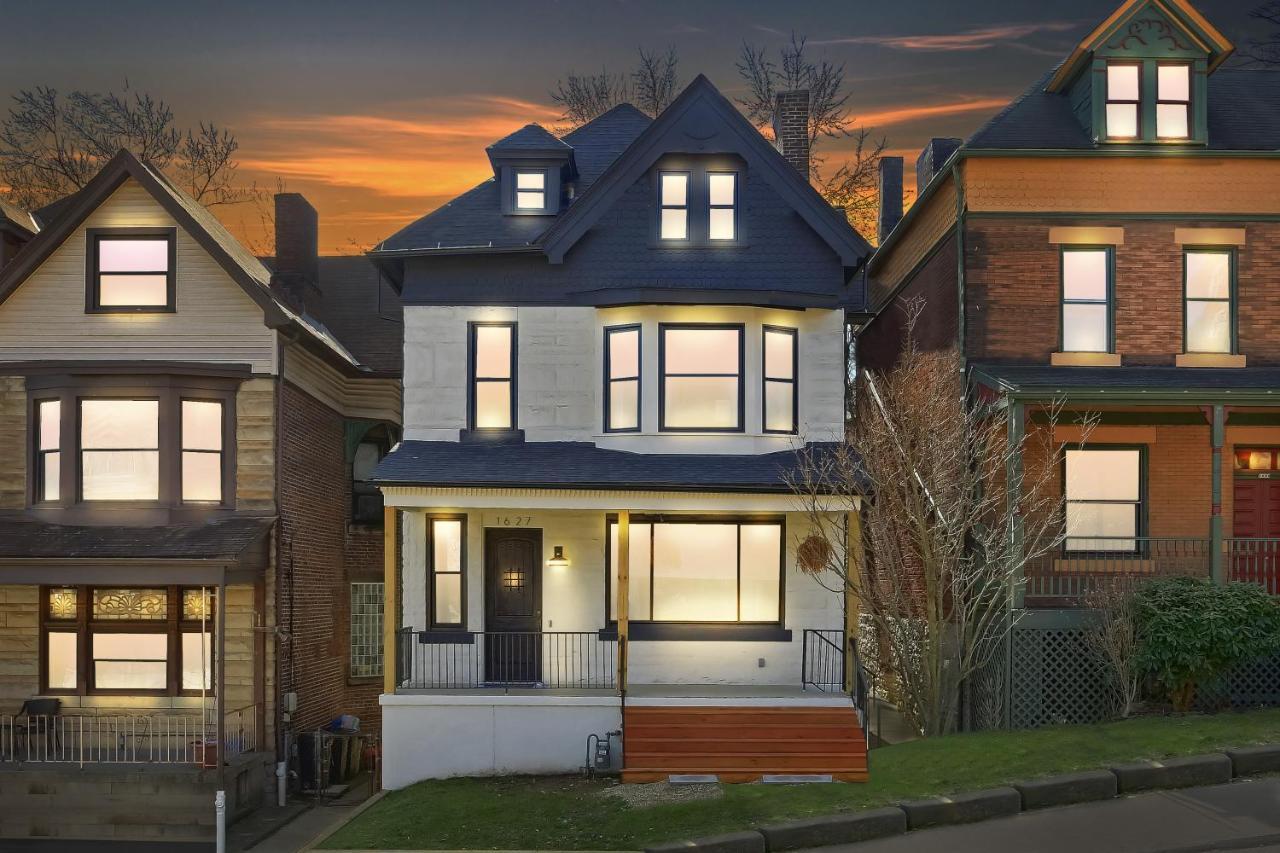 Newly Renovated Victorian Gem Perfect Space For Family Vacations! Pittsburgh Ngoại thất bức ảnh