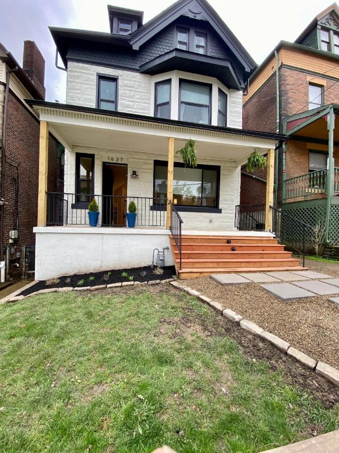 Newly Renovated Victorian Gem Perfect Space For Family Vacations! Pittsburgh Ngoại thất bức ảnh