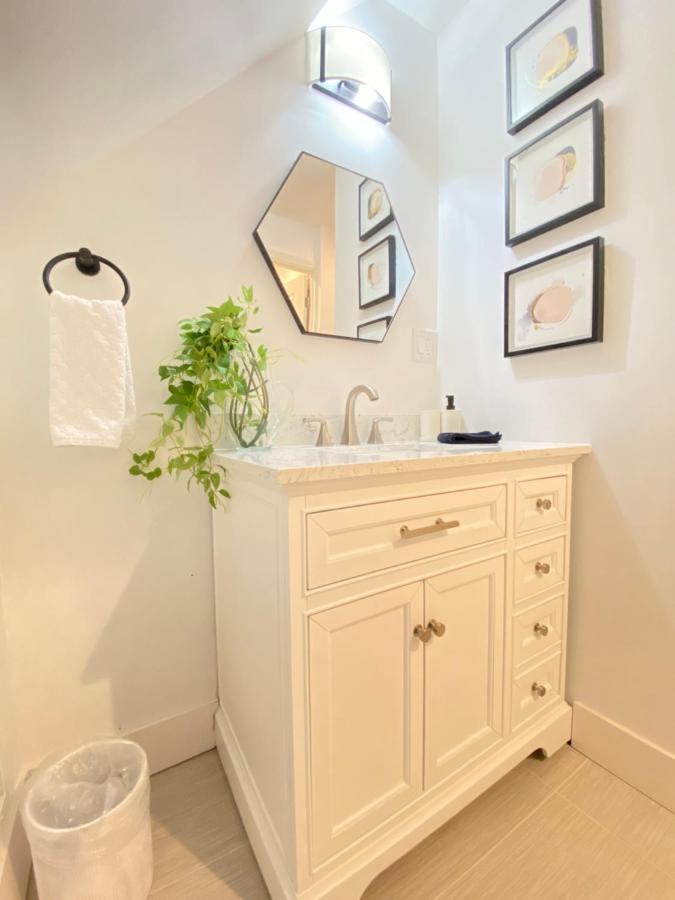 Newly Renovated Victorian Gem Perfect Space For Family Vacations! Pittsburgh Ngoại thất bức ảnh